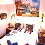 Its There Apartment *